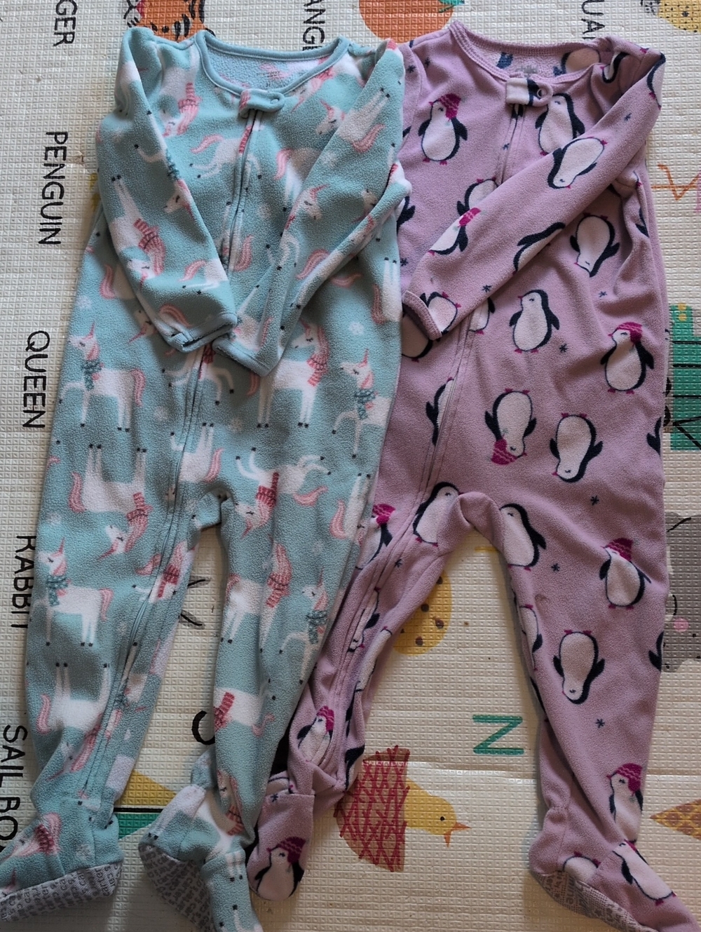 3T - Carter's Fleece Footed Pajamas